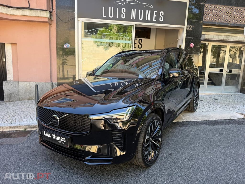 Volvo XC90 2.0 T8 PHEV Black Edition AWD