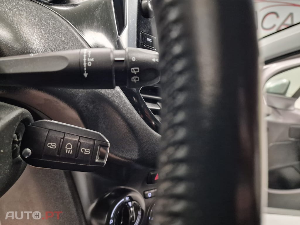 Peugeot 208 1.6 BlueHDi Active