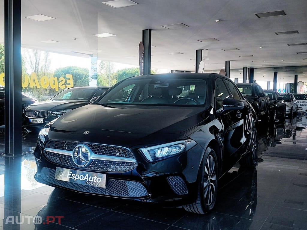 Mercedes-Benz A 250 e Style Plus