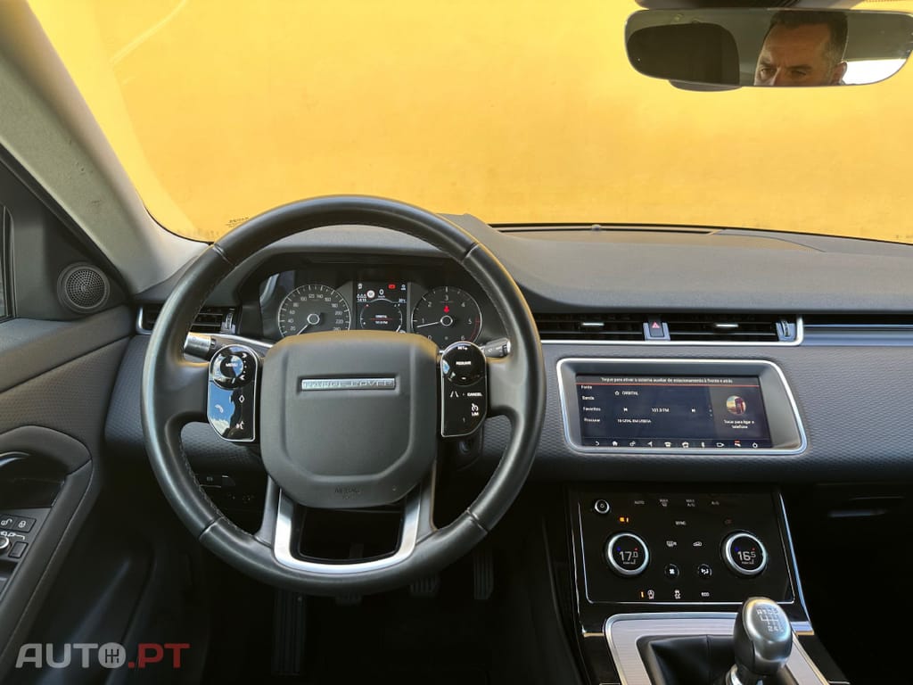 Land Rover Evoque 2.0 D150 R-Dynamic S