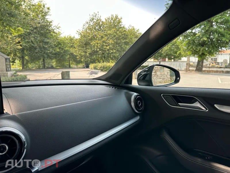 Audi A3 1.6 TDI S-line S tronic