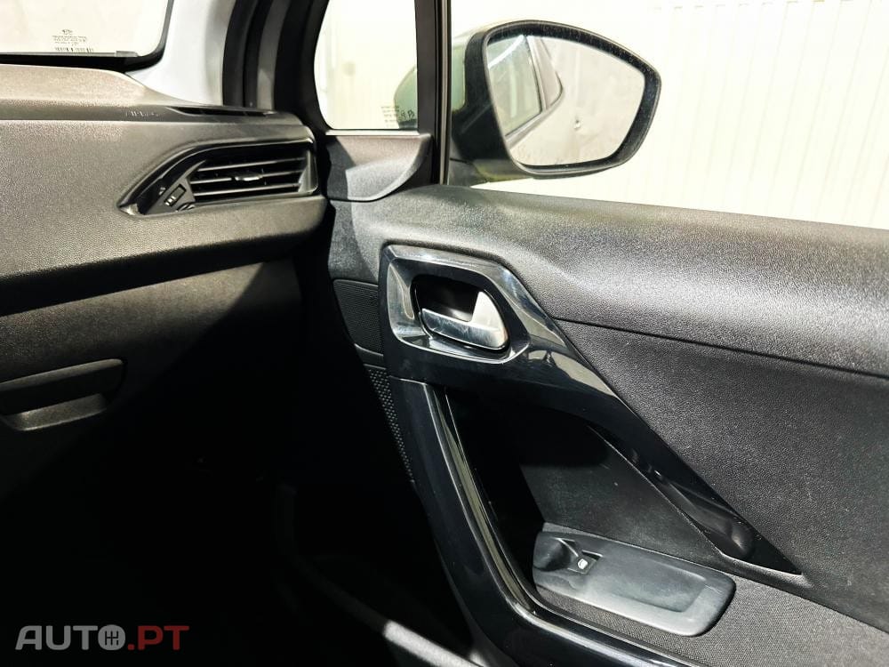 Peugeot 208 1.4 HDi Allure