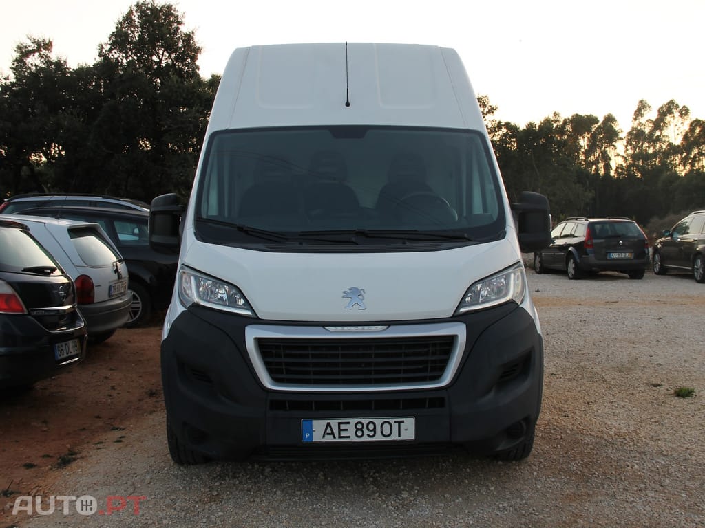 Peugeot Boxer 2.2 BlueHDi 330 L1H1