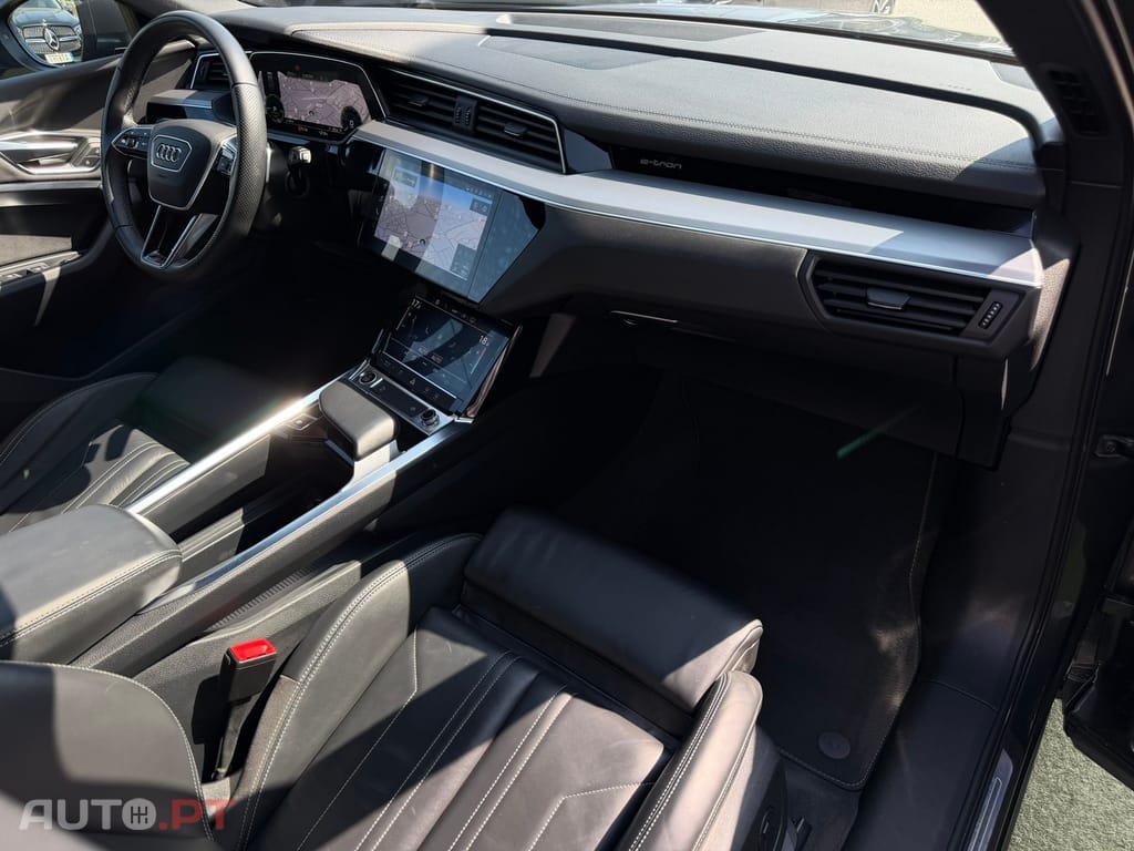 Audi E-Tron 55 quattro S line