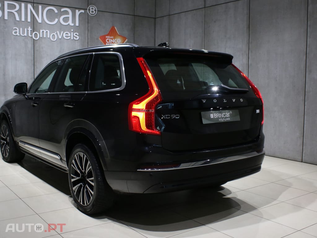 Volvo XC90 2.0 T8 PHEV Core AWD