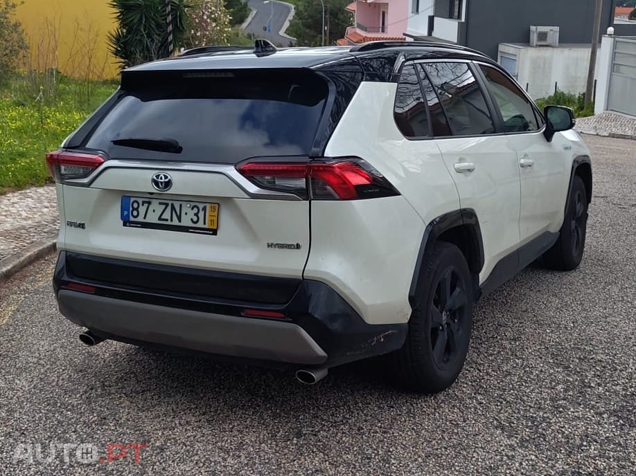 Toyota RAV4 2.5 Hybrid