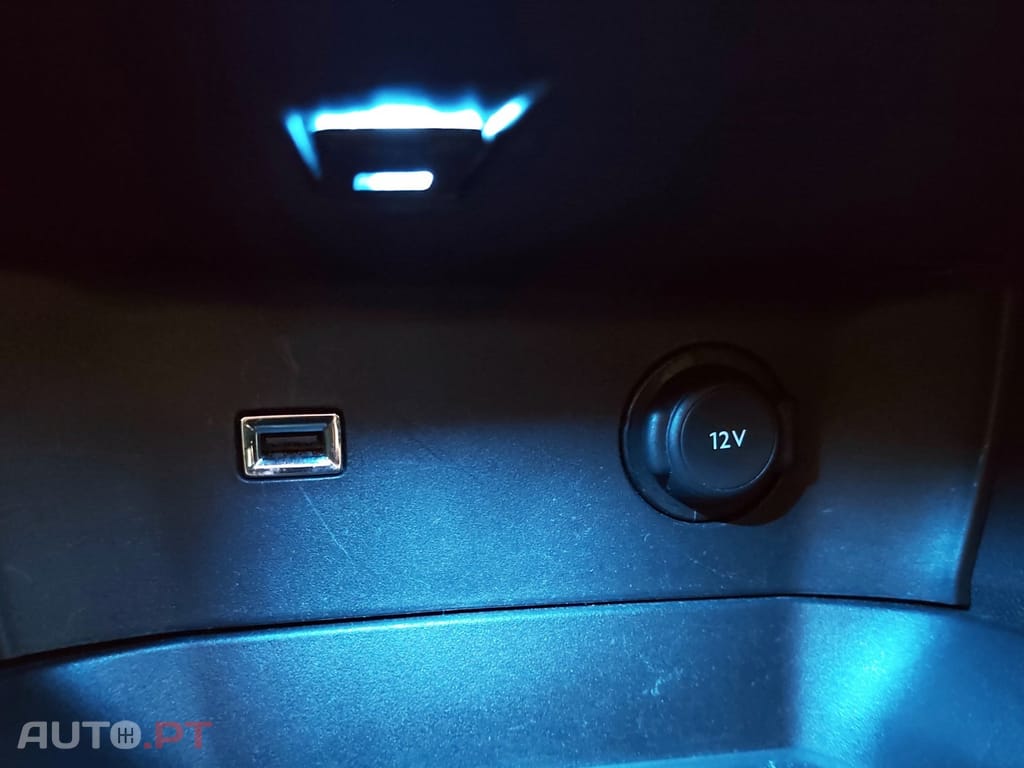 Peugeot 3008 1.6 BlueHDi Active