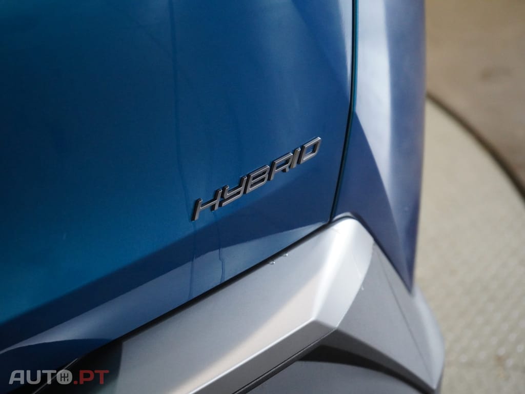 Peugeot 3008 1.2 Hybrid Allure e-DCS6