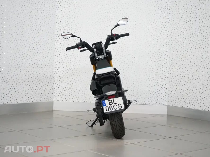 BMW CE 02 ND