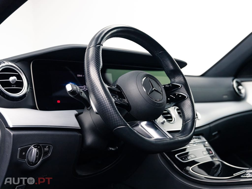 Mercedes-Benz E 300 e AMG Line