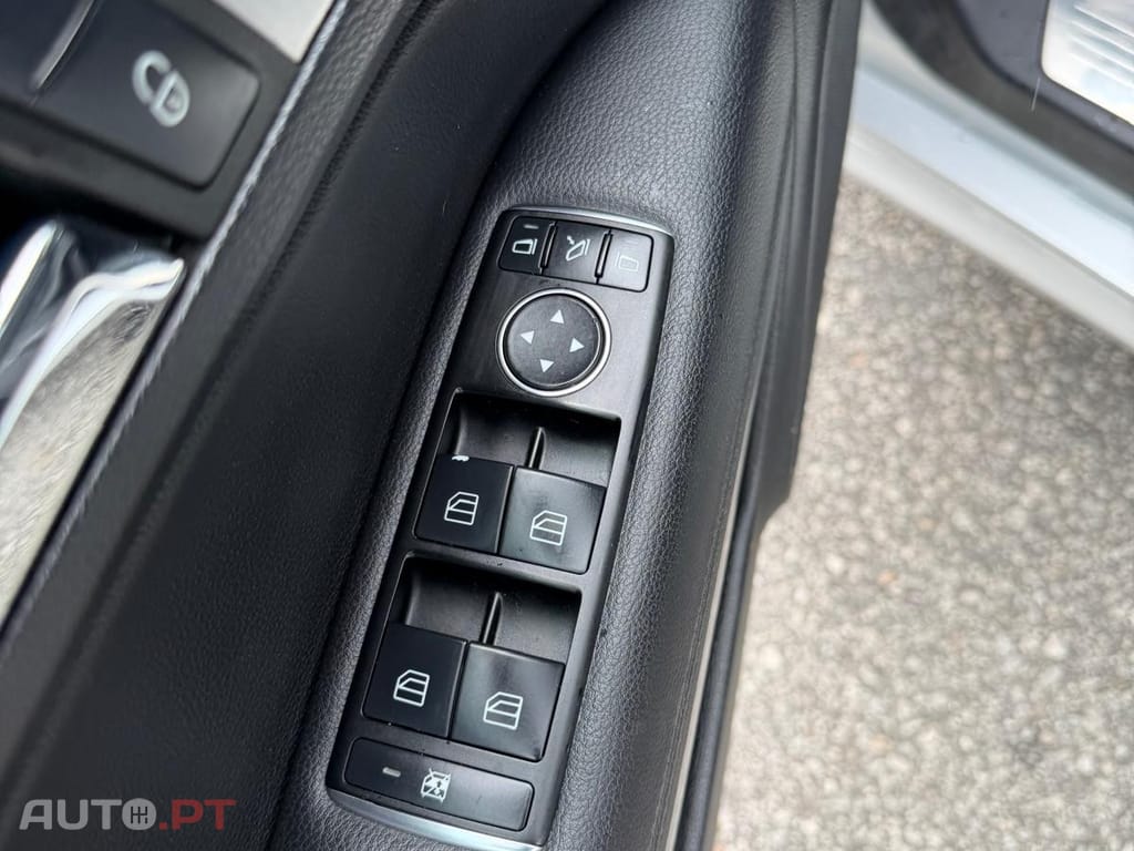 Mercedes-Benz E 250 CDi Avantgarde BE Auto