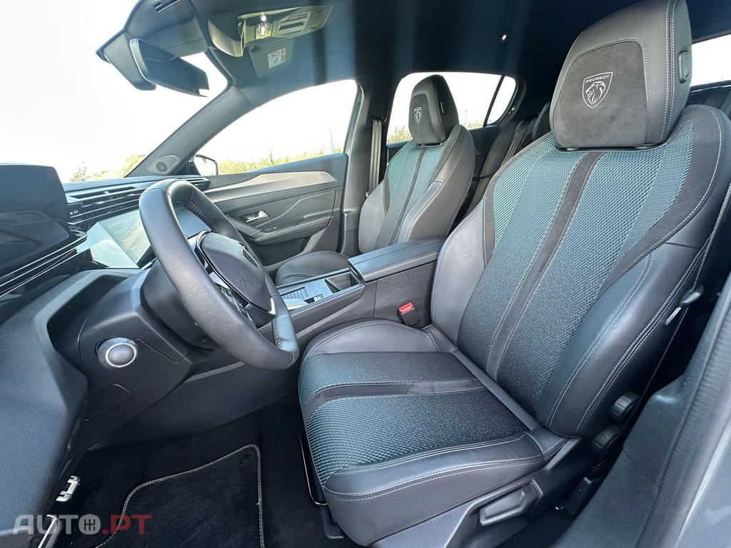 Peugeot E-308 54 kWh GT