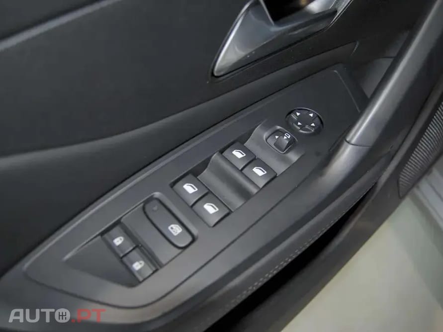 Peugeot 308 1.2 PureTech Allure
