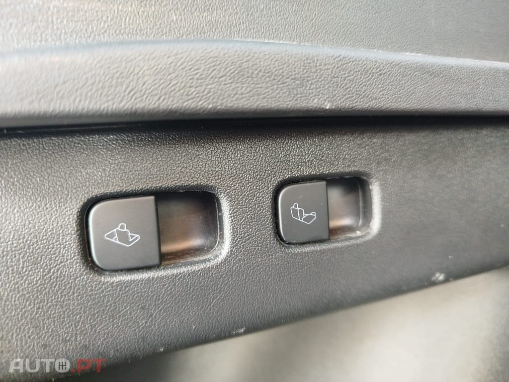 Tesla Model Y Tração Traseira Standard