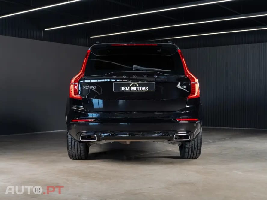 Volvo XC90 2.0 D4 R-Design