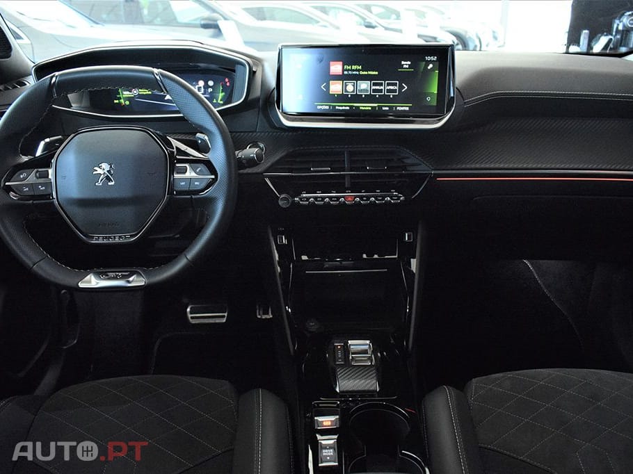 Peugeot 2008 1.5 BLUEHDI GT EAT8
