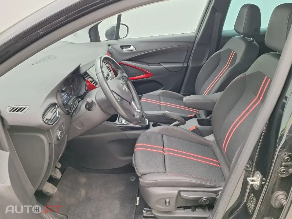 Opel Crossland 1.2 GS Line