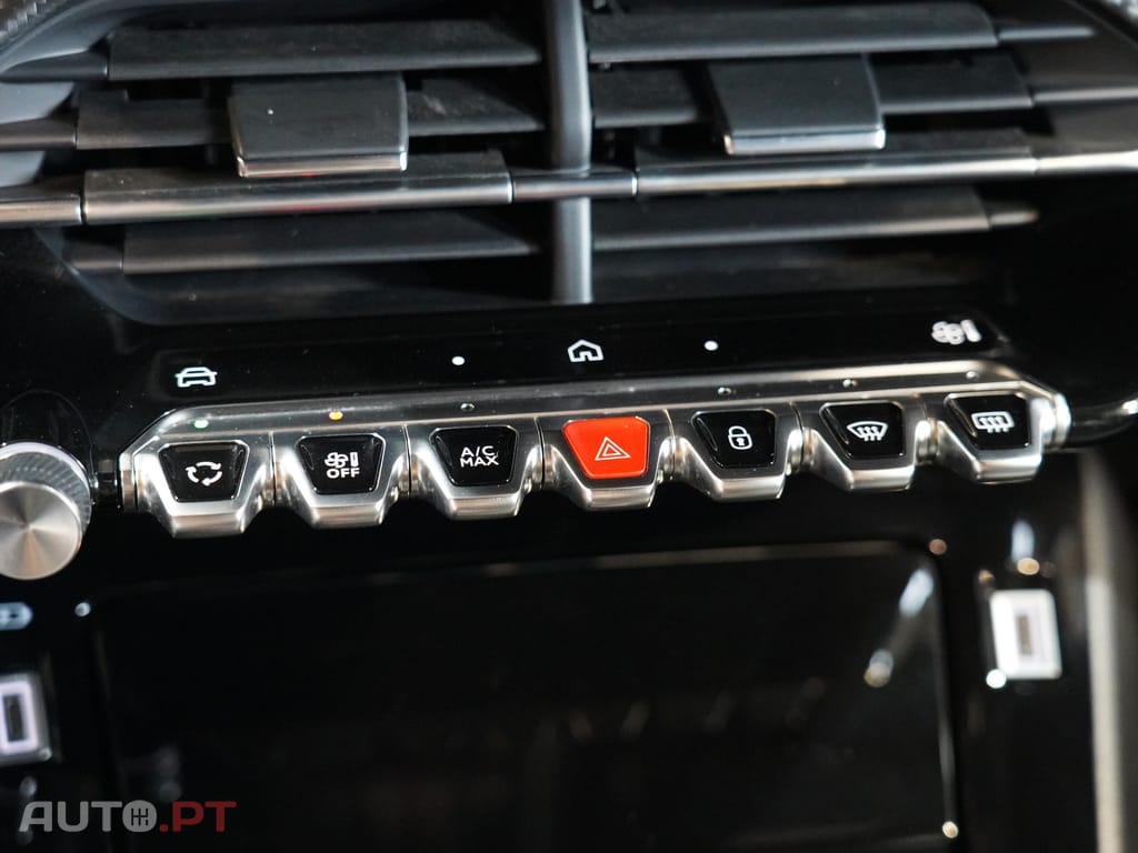 Peugeot 2008 1.2 PureTech Allure