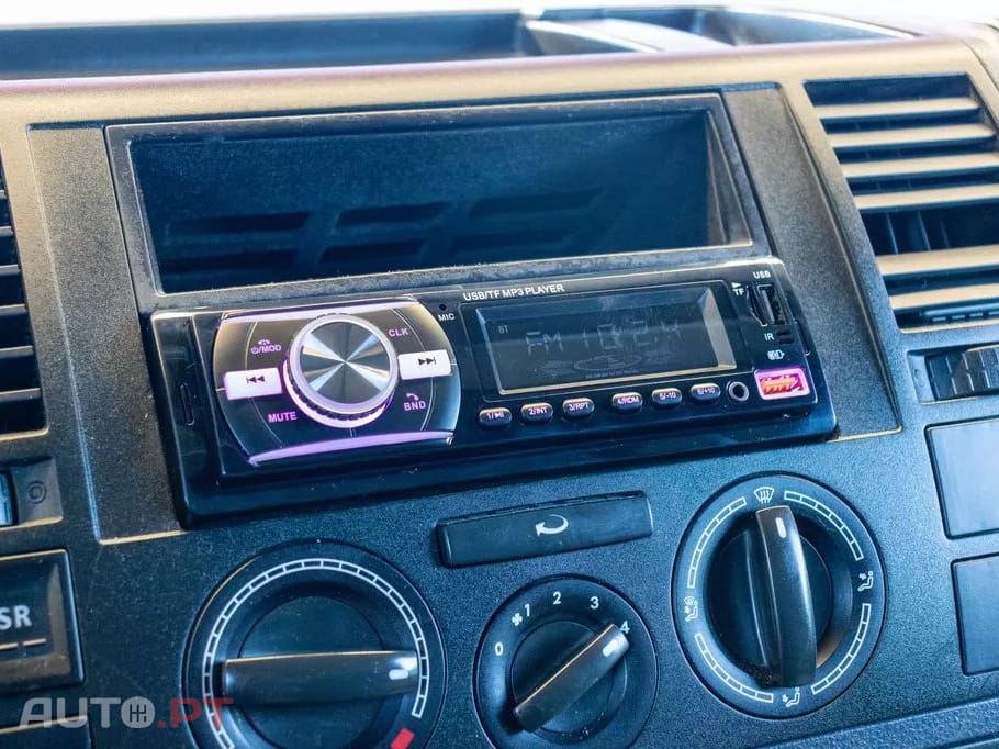 Volkswagen Transporter  1.9 TDi Teto Alto 3 Lug.