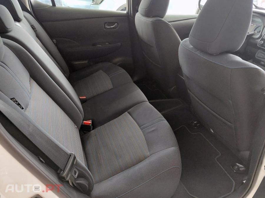 Nissan Leaf N-Connecta