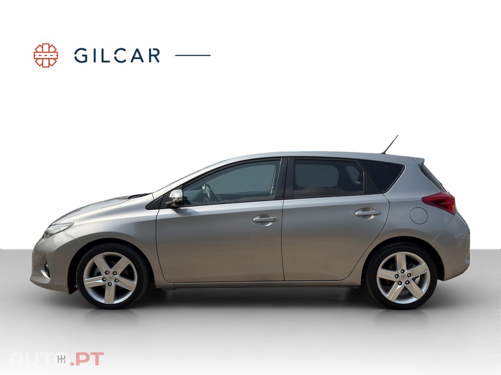 Toyota Auris 1.4 D-4D Exclusive