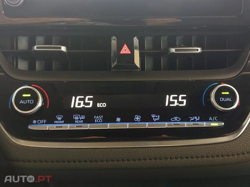 Toyota Corolla 1.8 Hybrid Exclusive