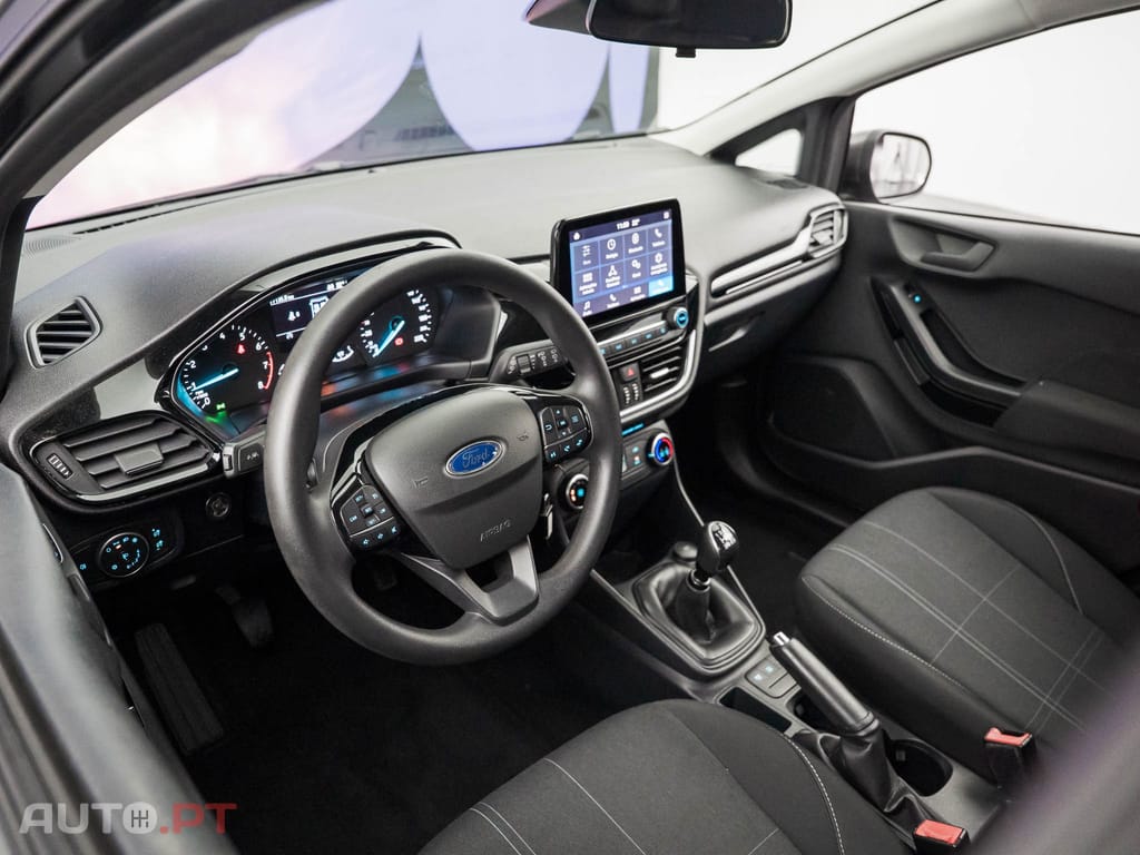 Ford Fiesta 1.0 EcoBoost MHEV Connected