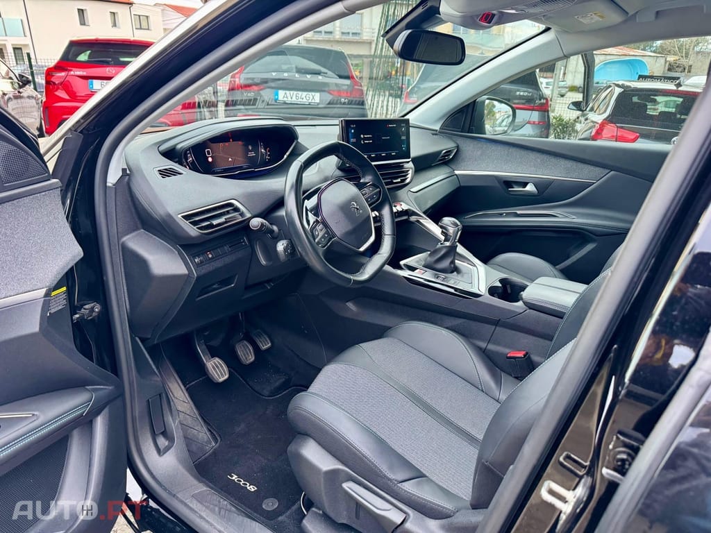 Peugeot 3008 1.5 BlueHDi Allure Pack