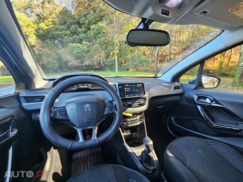 Peugeot 208 1.6 BlueHDi Allure