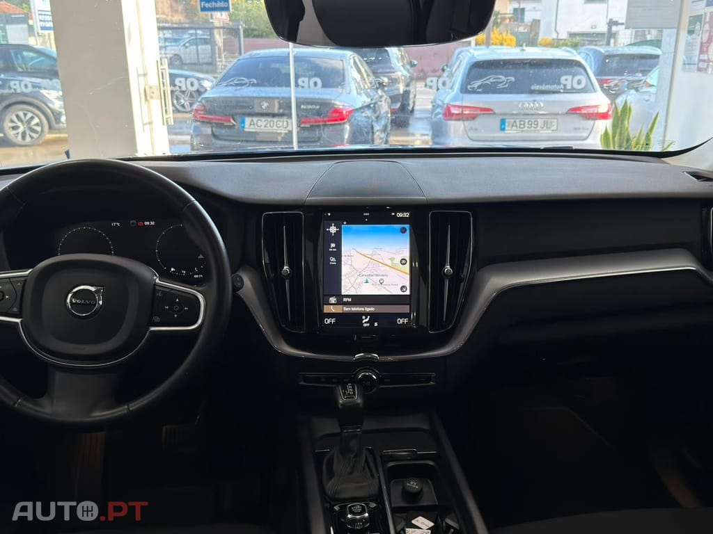 Volvo XC60 2.0 D4 Momentum AWD Geartronic