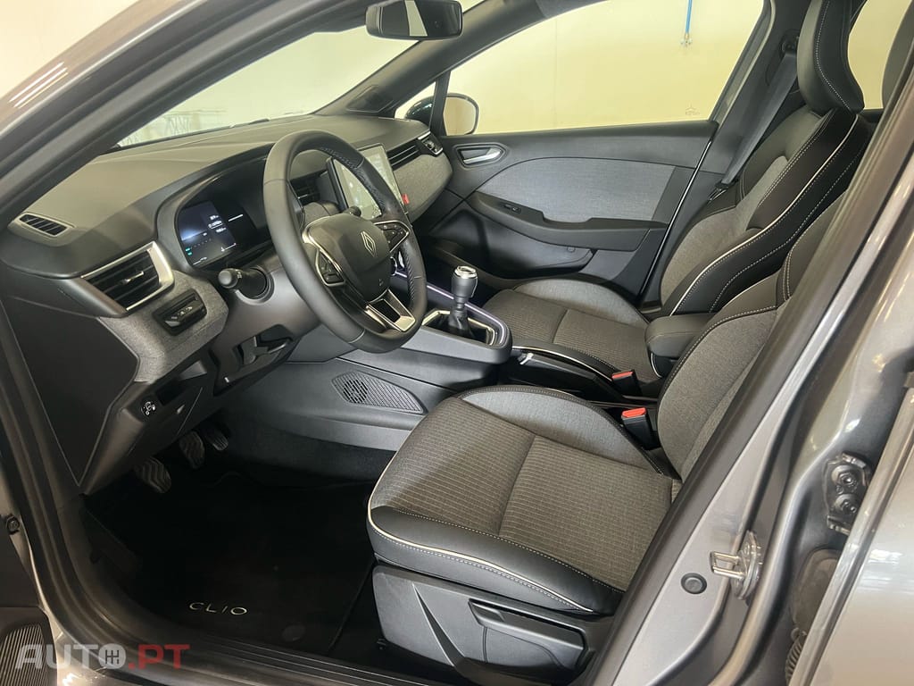 Renault Clio Techno 100 TCe Bi-fuel