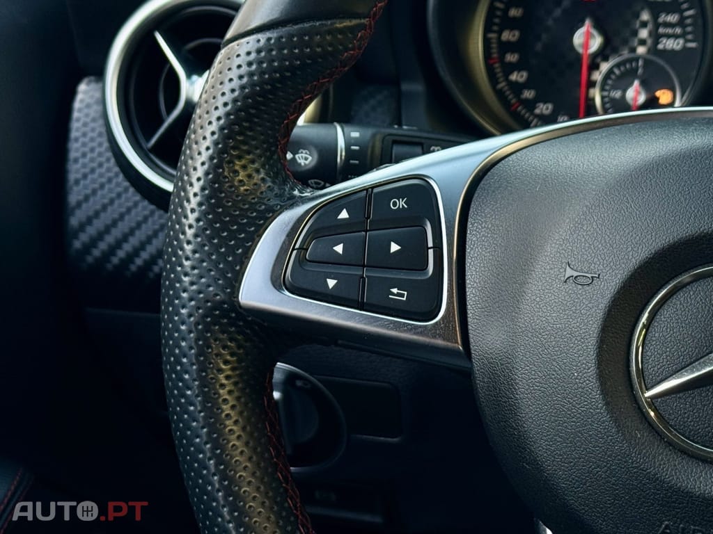 Mercedes-Benz A 180 d AMG Line