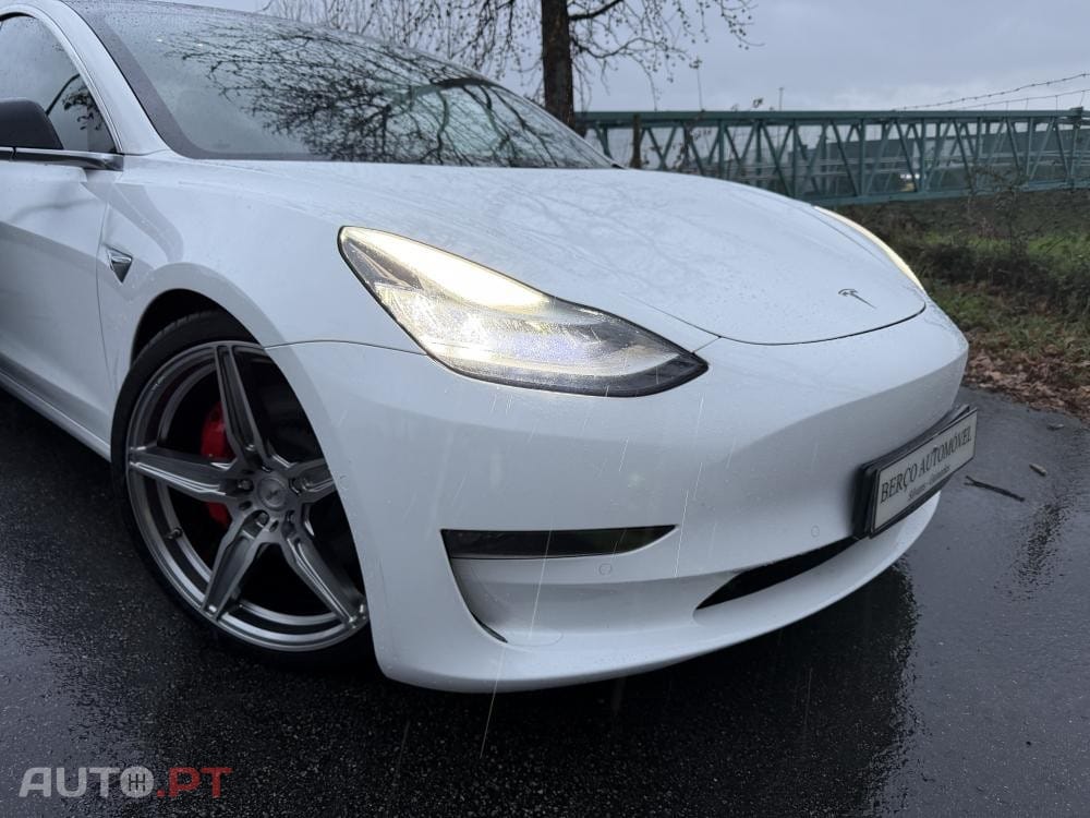 Tesla Model 3 Performance Dual Motor AWD