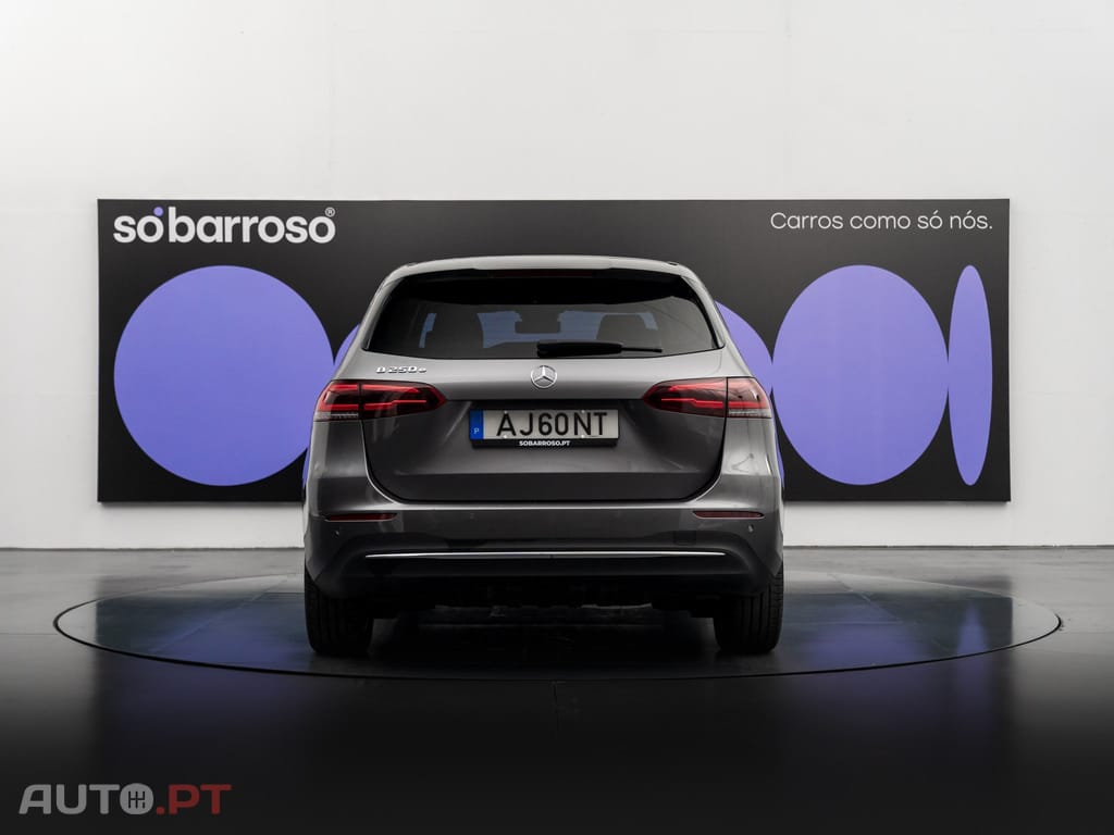 Mercedes-Benz B 250 e Style Plus