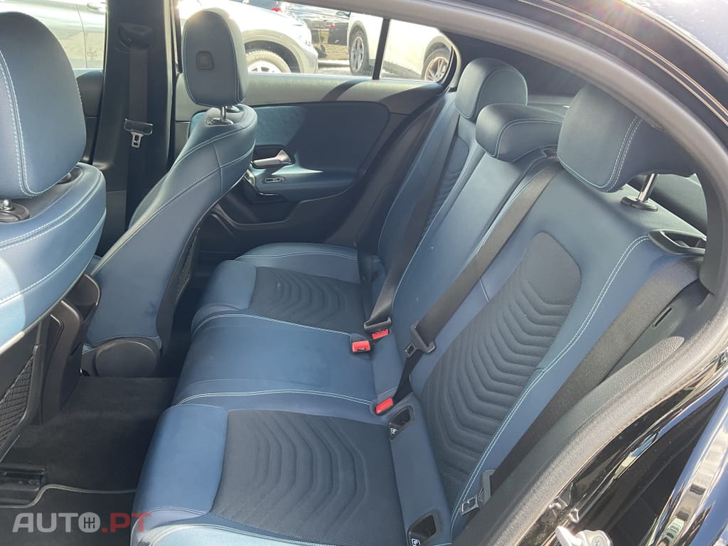 Mercedes-Benz A 180 d Business Solutions