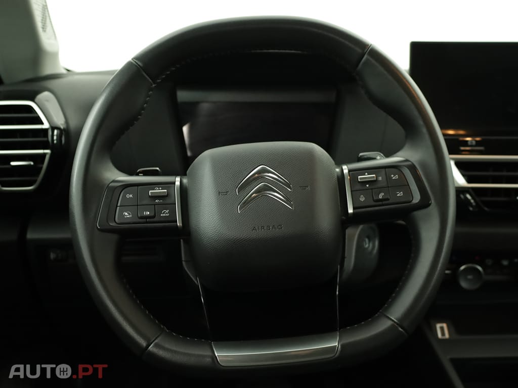 Citroen C4 C4 1.2 PureTech Plus EAT8
