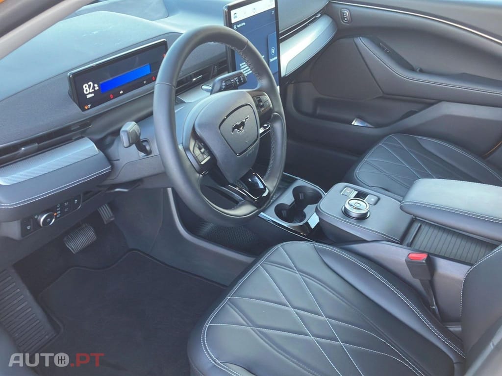 Ford Mustang Mach-E I.V.A DEDUTIVEL Premium Extended Range