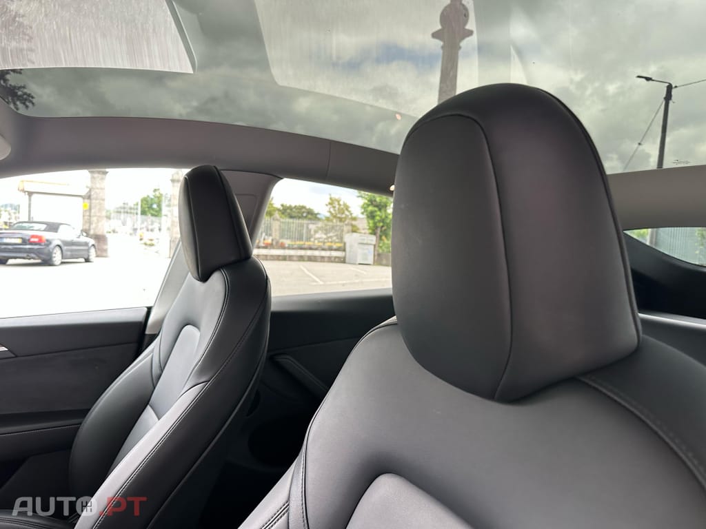 Tesla Model Y Performance Tração Integral