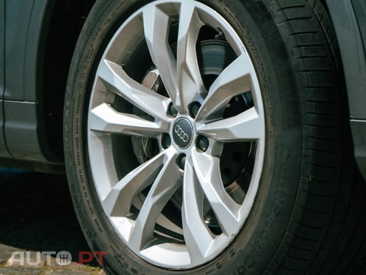 Audi Q7 3.0 TDi quattro Tiptronic 7L