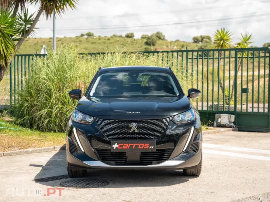 Peugeot 2008 1.5 BlueHDi Allure Pack