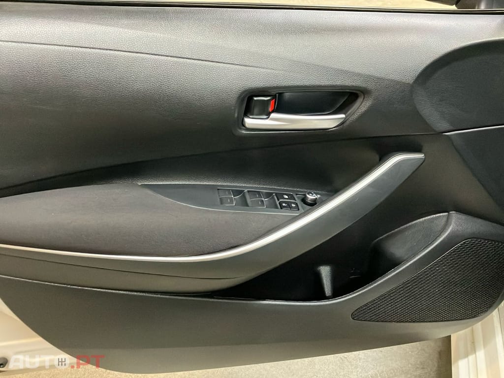 Toyota Corolla 1.5 VVT COMFORT