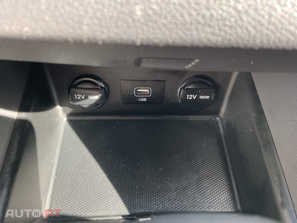 Hyundai Ioniq 1.6 GDI HEV