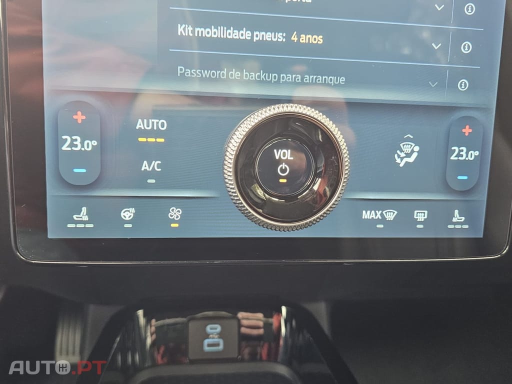 Ford Mustang Mach-E Standard