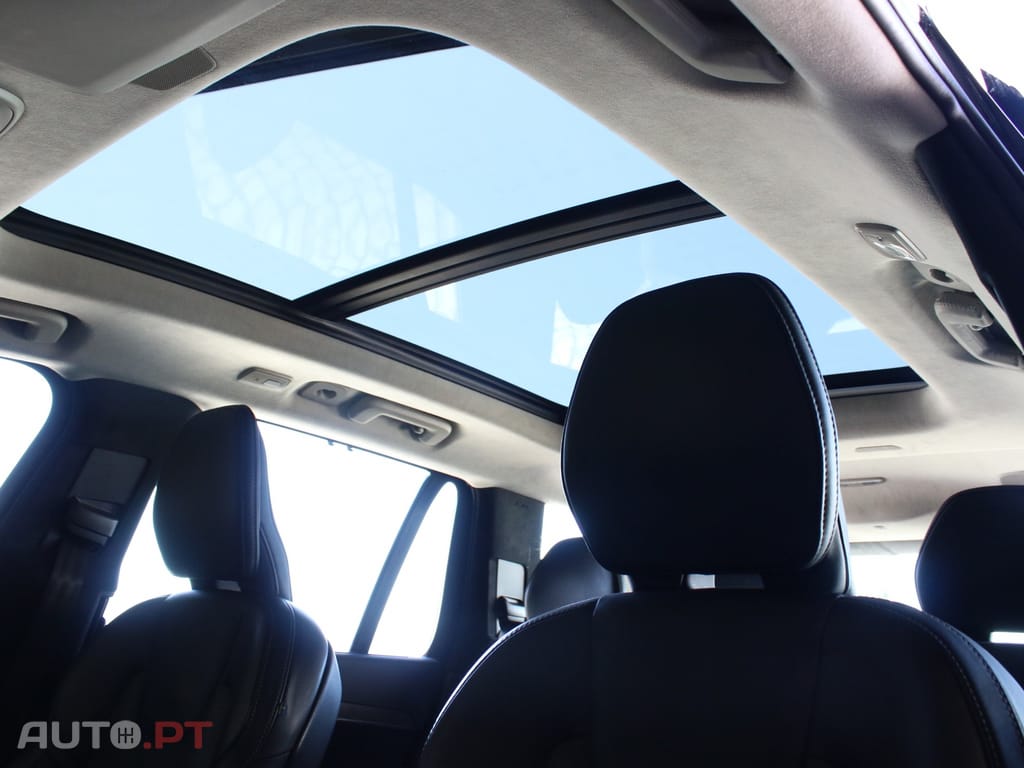 Volvo XC90 2.0 T8 PHEV Core AWD