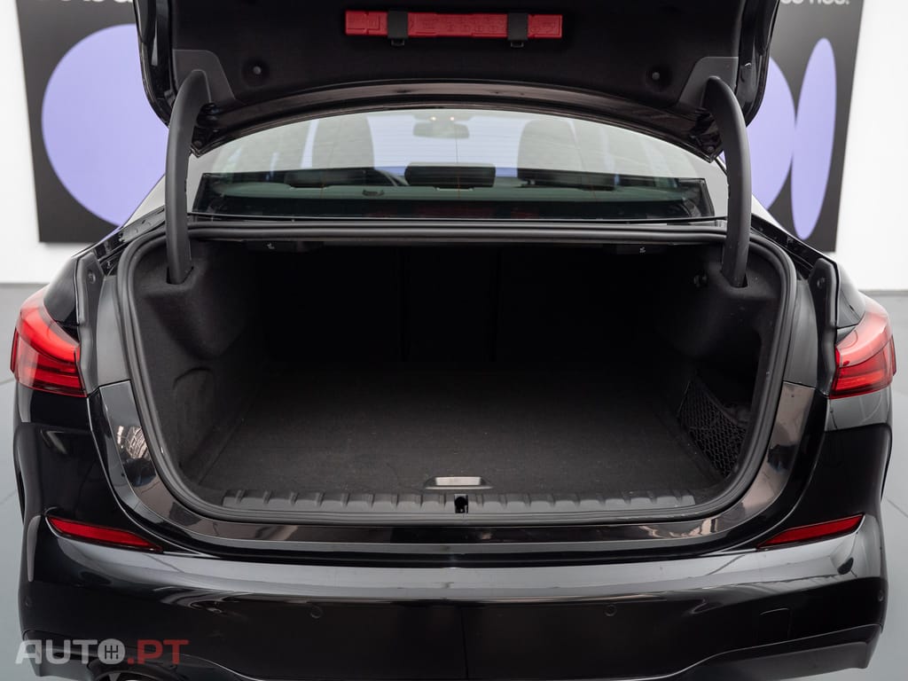 BMW 216 d Pack Desportivo M