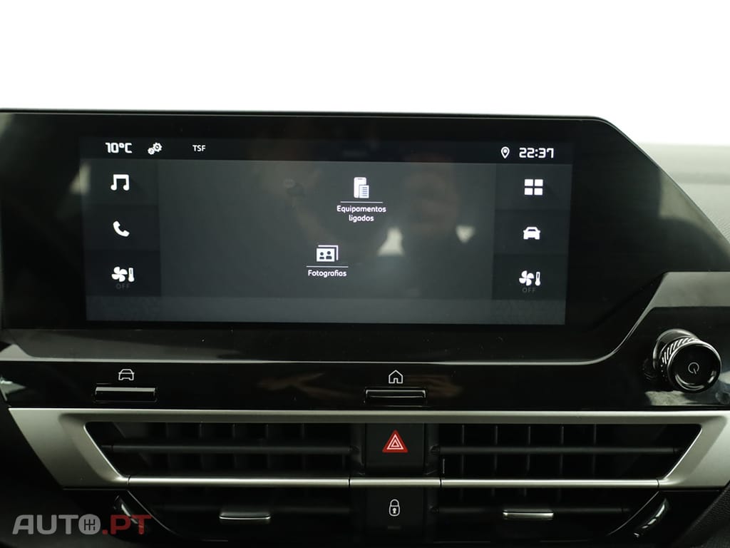 Citroën C4 C4 1.2 PureTech Plus EAT8 — fotografia 9