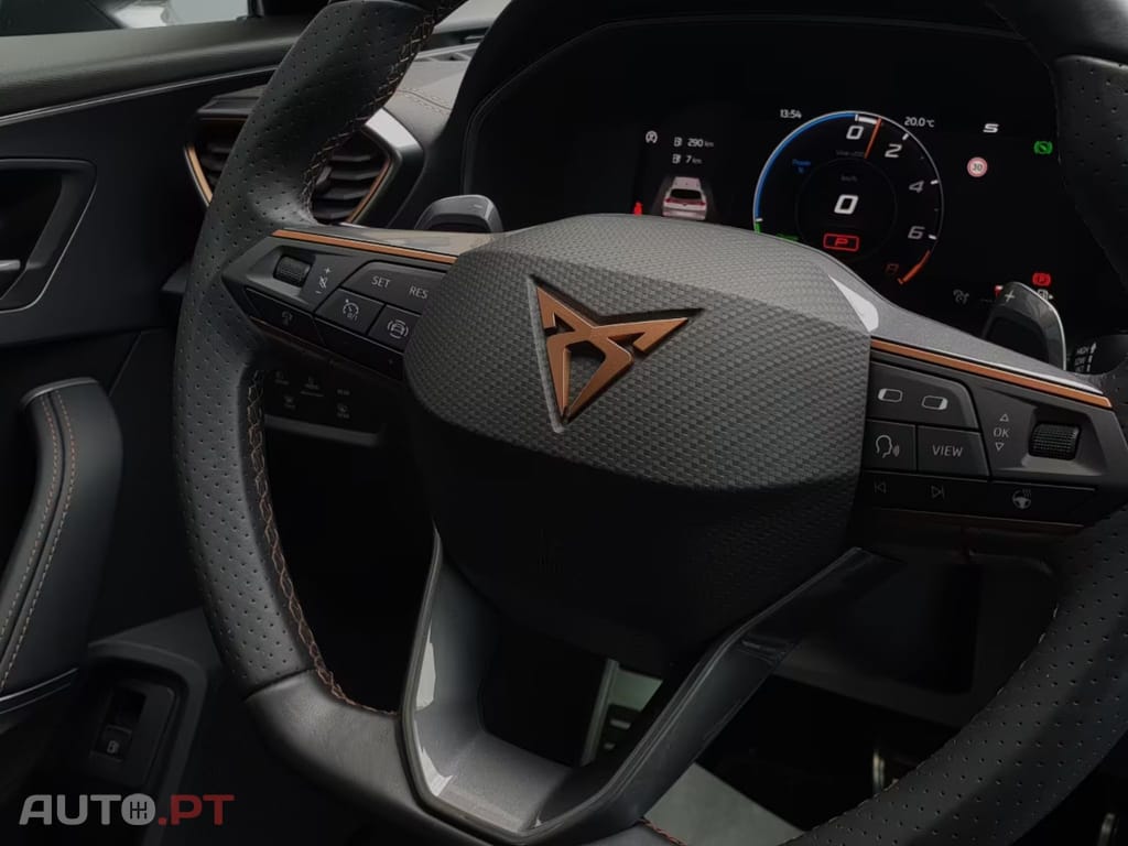 Cupra Formentor 1.4 e-HYBRID VZ DSG I.V.A DEDUTIVEL 