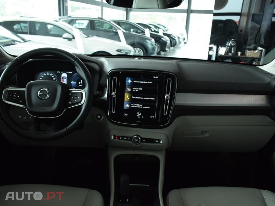 Volvo XC40 1.5 T5 PHEV R-Design Expression
