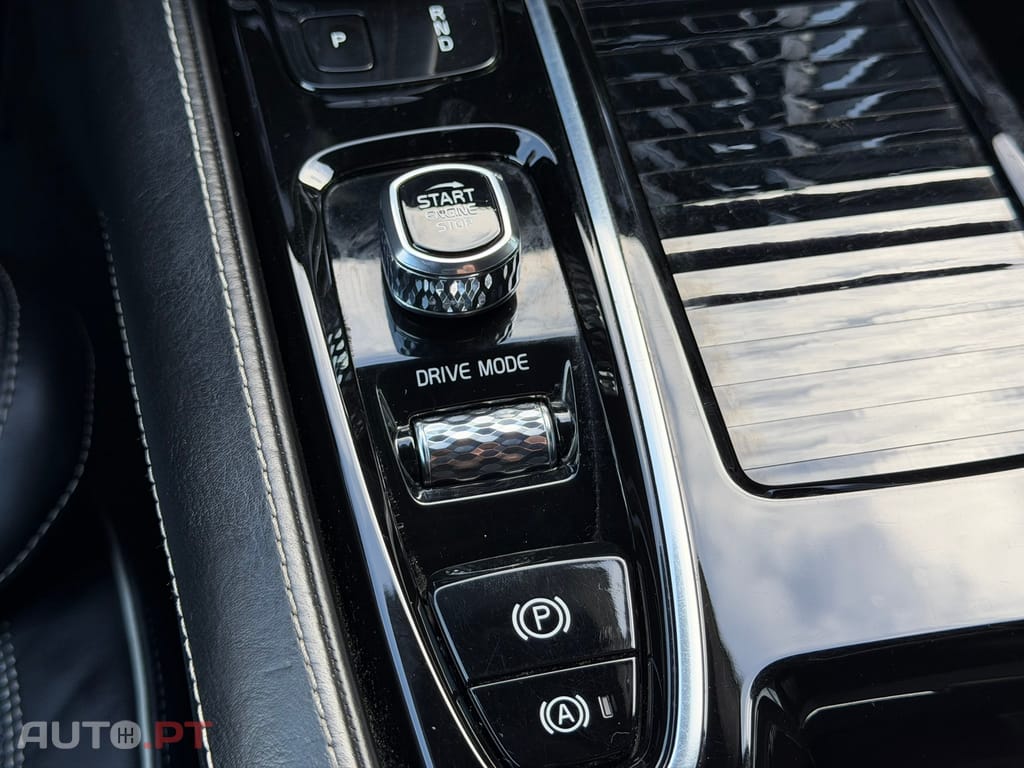 Volvo V60 2.0 T6 AWD TE R-Design