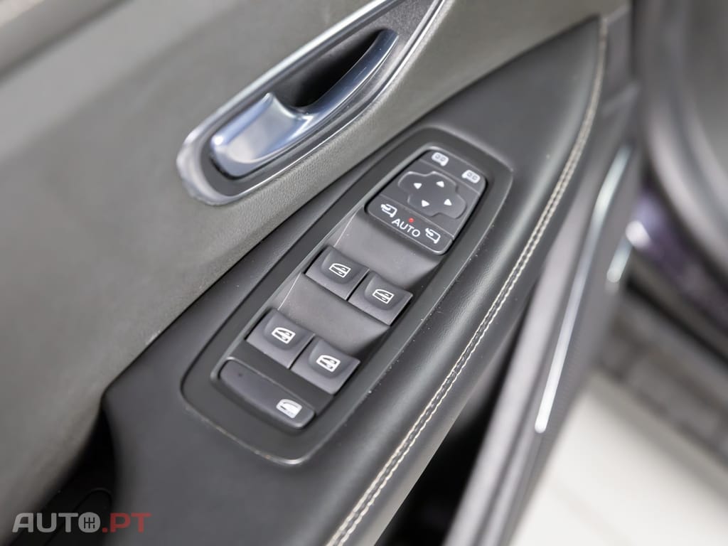 Renault Grand Scénic ENERGY dCi 160 EDC INITIALE PARIS